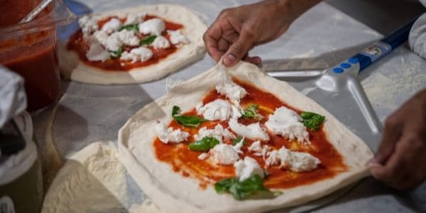 Mozzarella Per Pizza Professionale Dove Trovarla Online All Ingrosso Latteria Sorrentina