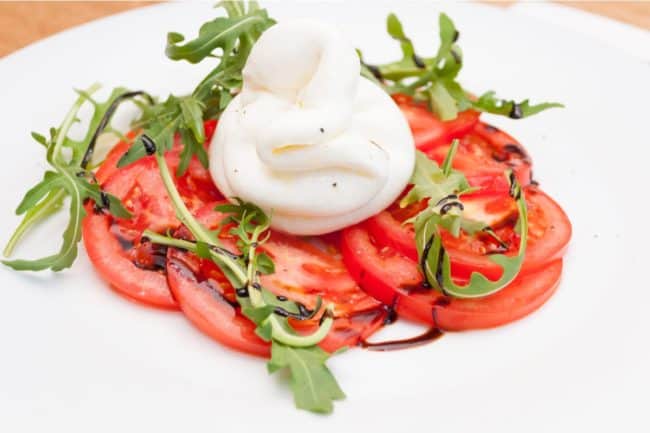 Come servire la burrata Come servire la burrata