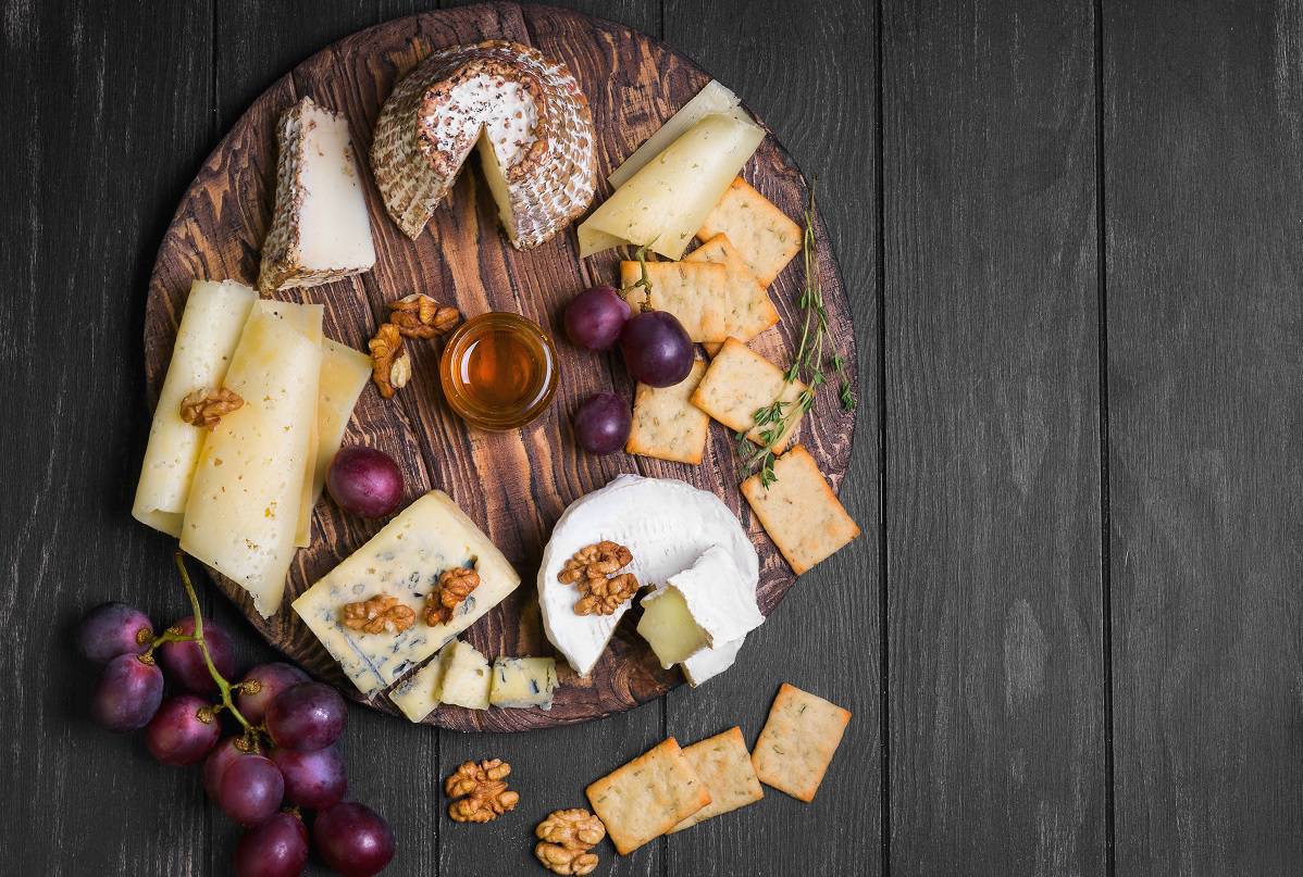 Tagliere di Formaggi: tutti i trucchi per prepararlo in casa alla perfezione