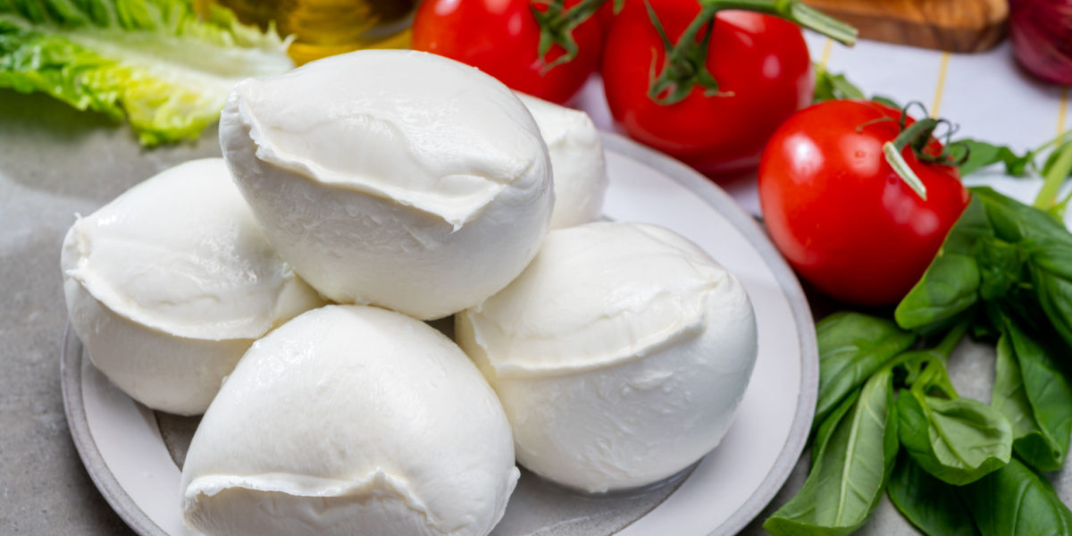 Verità e falsi miti si può congelare la mozzarella per pizza? Verità e falsi miti si può congelare la mozzarella per pizza?